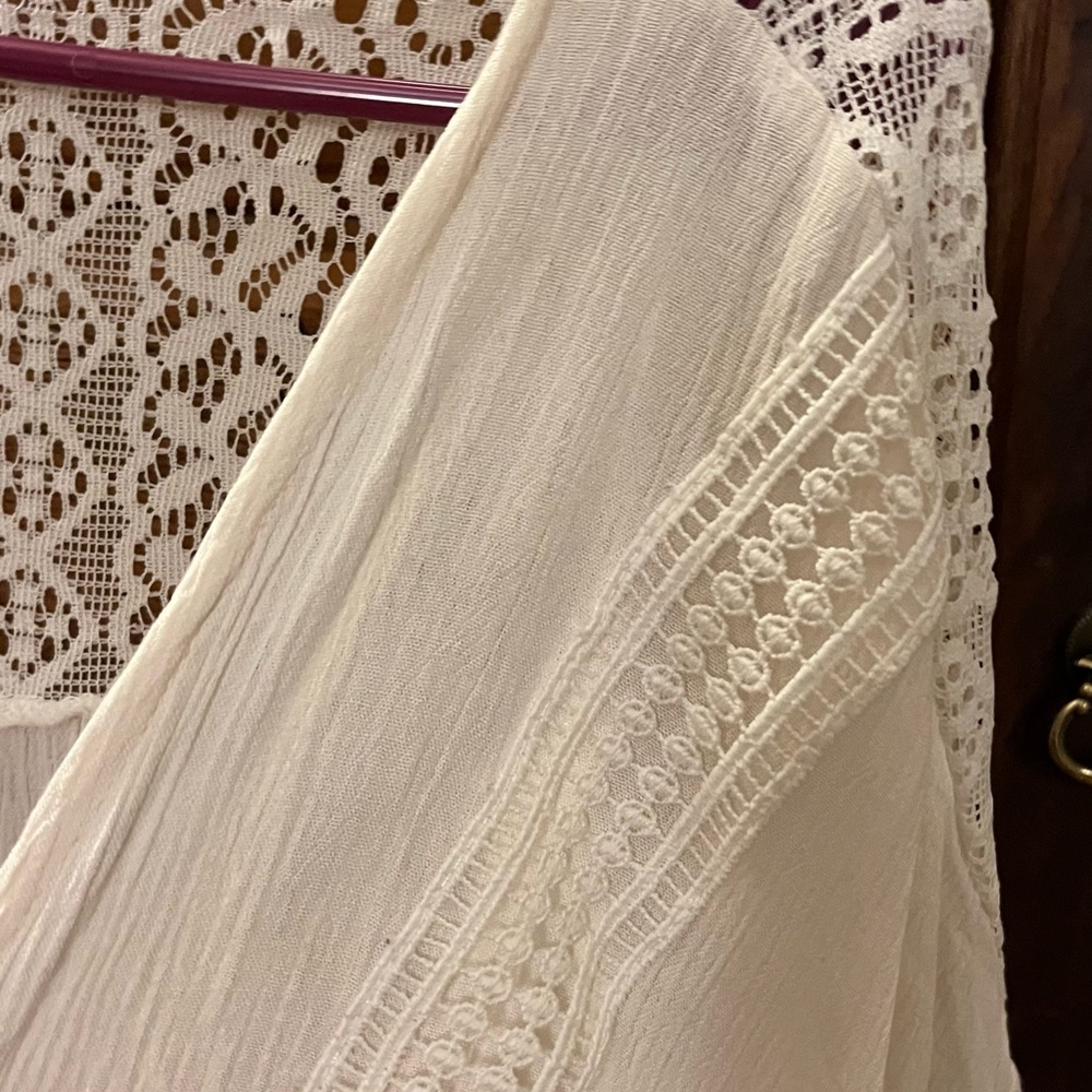 white lace hippy kimono